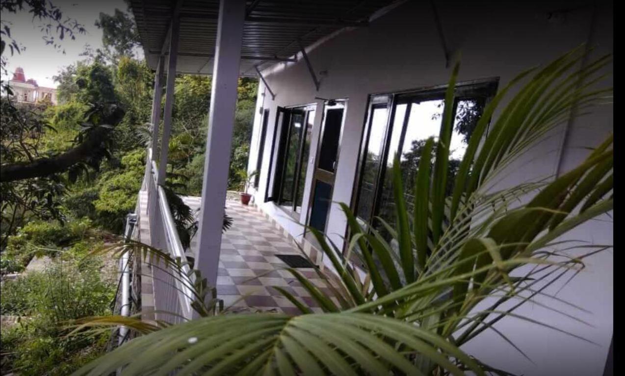 Nazara Home Stay Kasauli Eksteriør bilde